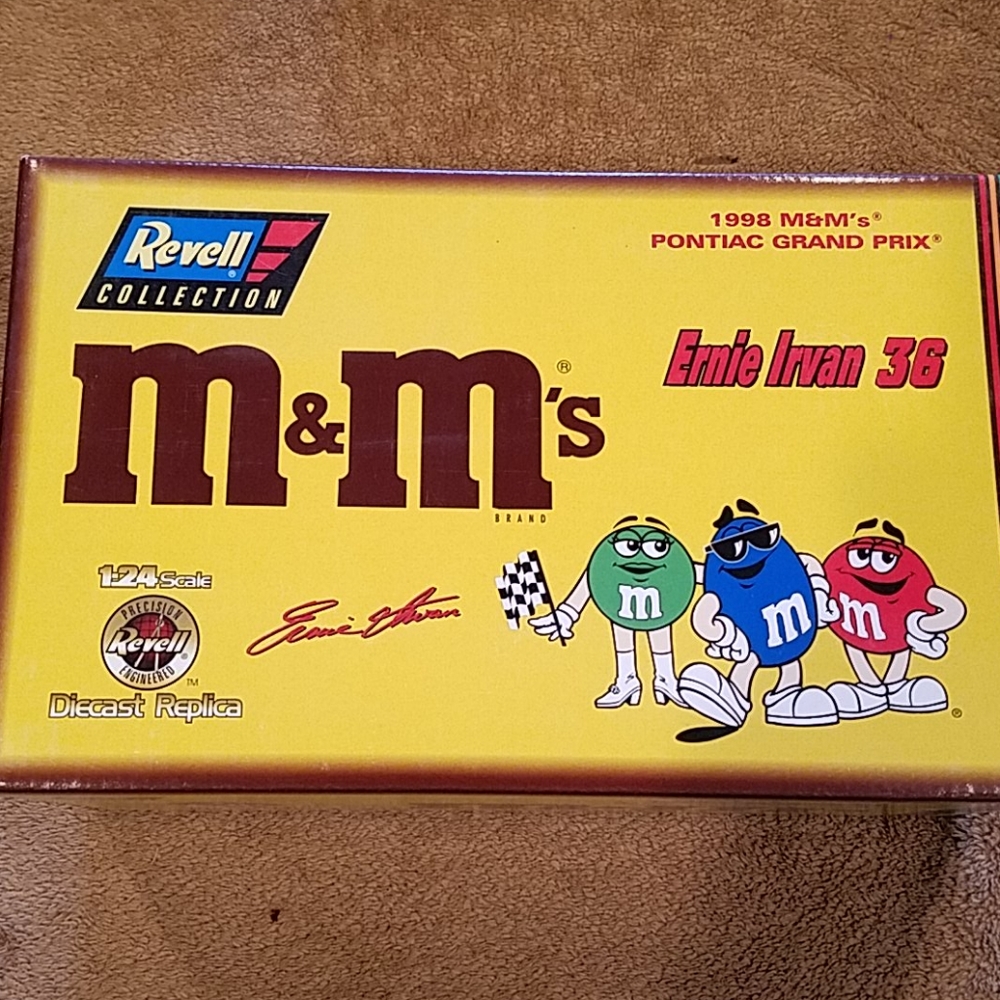 BNIB #36 Ernie Irvan M&M Die Cast 1998